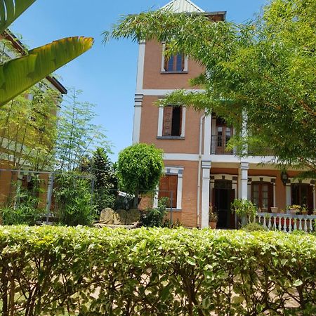 Meva Guesthouse Antananarivo Exterior photo